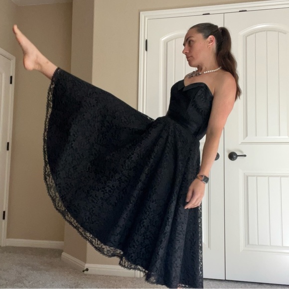 1980's Gunne Sax 50's Style Strapless Black Lace Cocktail Party Dress - Picture 11 of 16